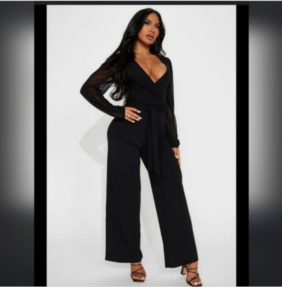 ⚘️Nwot Fashion nova jumpsuit size 2x - Picture 1 of 6